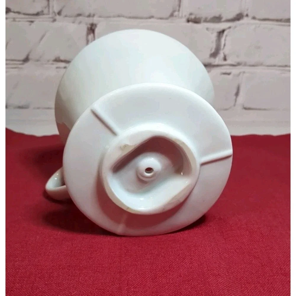 Melitta 1x4 Porcelain‎ Coffee Filter Holder Pour Over Coffee Dropper Vintage